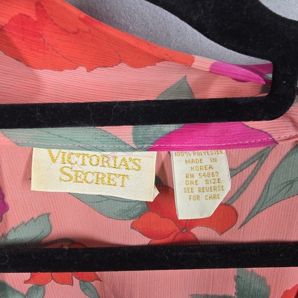 Victoria's Secret Coral Floral Satin Robe with Pink & Purple Blooms - Picture 4 of 5